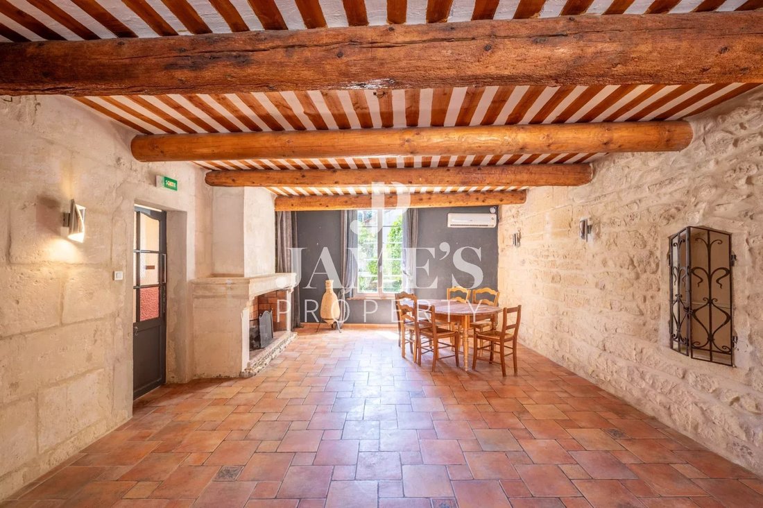 House in Fontvieille, Provence-Alpes-Côte d'Azur, France 3 - 18406804