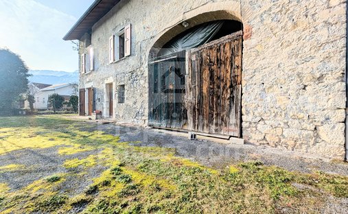 Villa in Centre, Varces-Allieres-et-Risset, France 1
