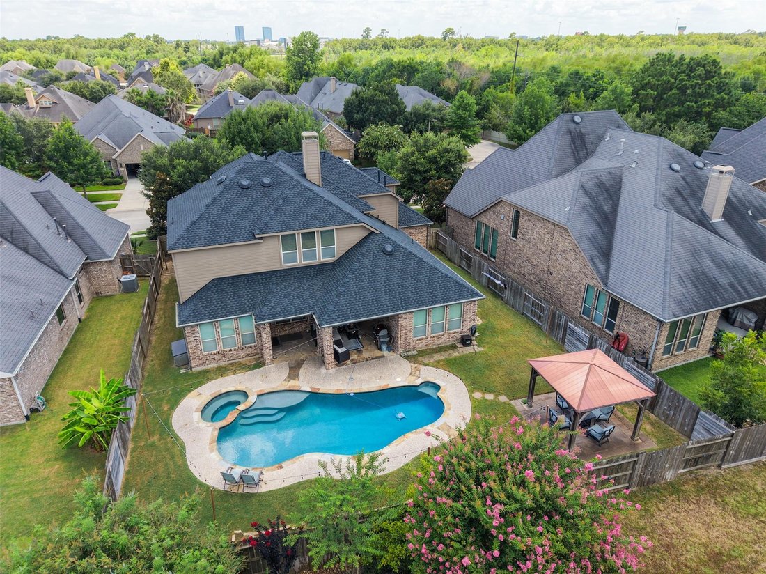 House in Conroe, Texas, United States 2 - 18403570