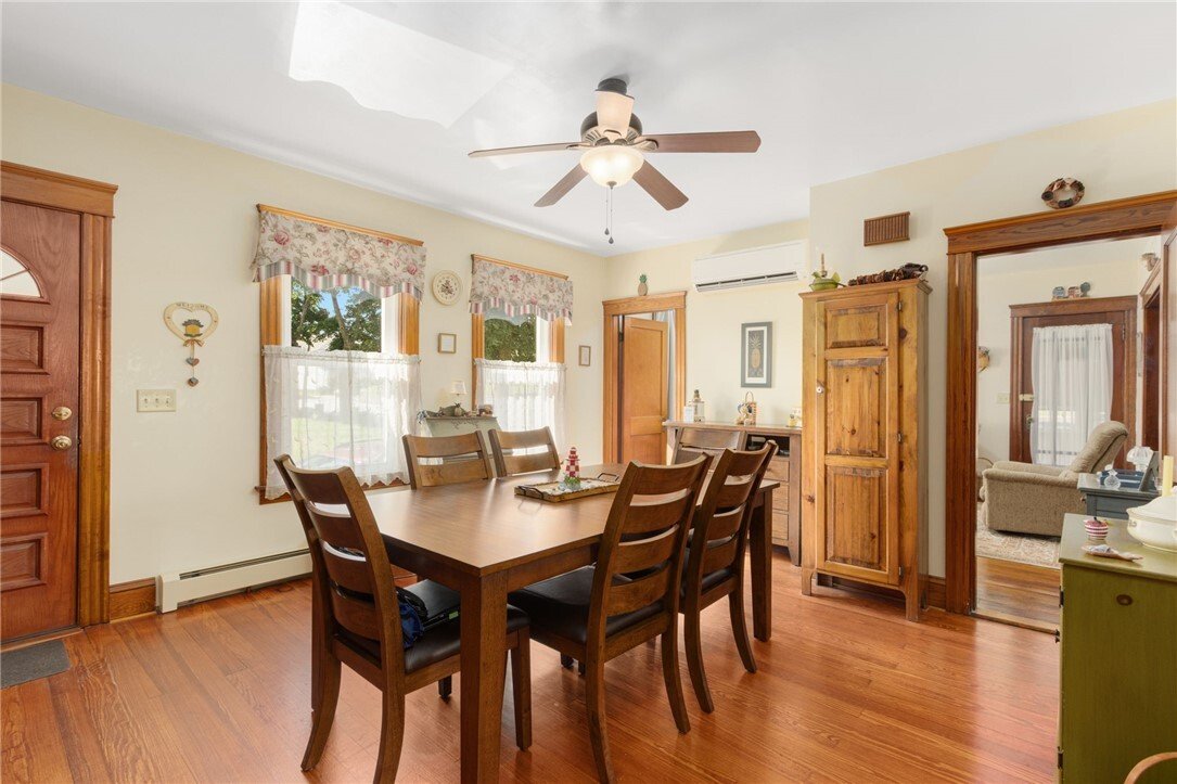 House in Lincoln, Rhode Island, United States 5 - 18365004