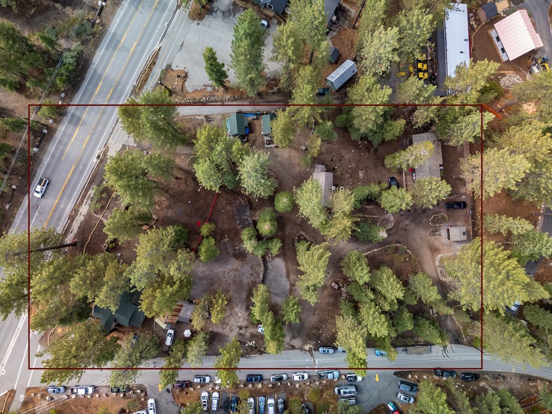 Tahoe City, California, United States 2 - 18419030
