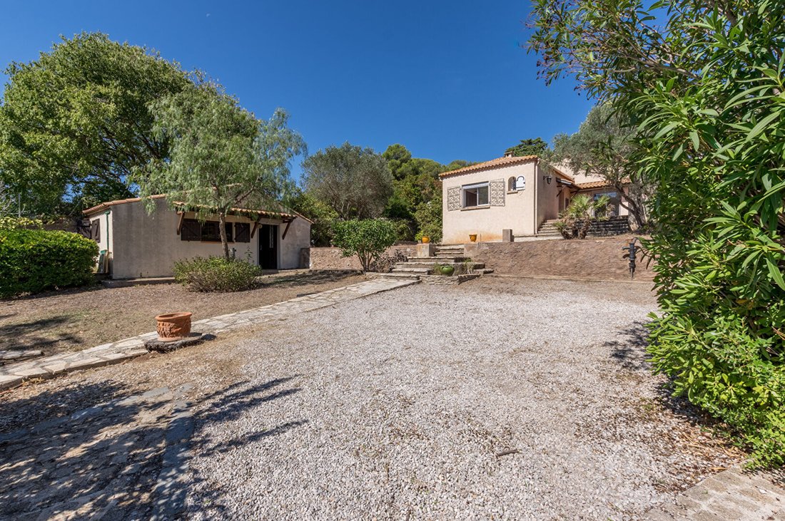 Villa in Les Pierres Blanches, Sète, France 2 - 18405738