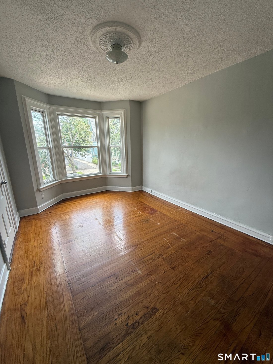 New Haven, Connecticut, United States 4 - 18414477