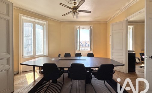 Apartment in Centre Ville, Nantes, France 1