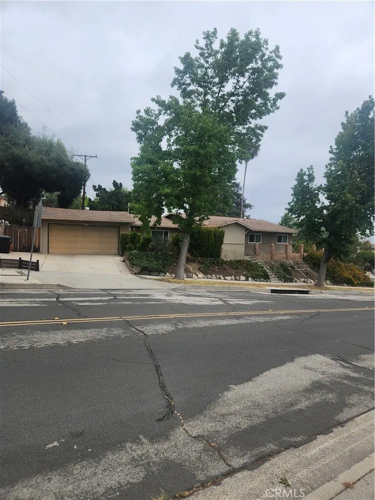 House in Glendale, California, United States 1 - 18414688