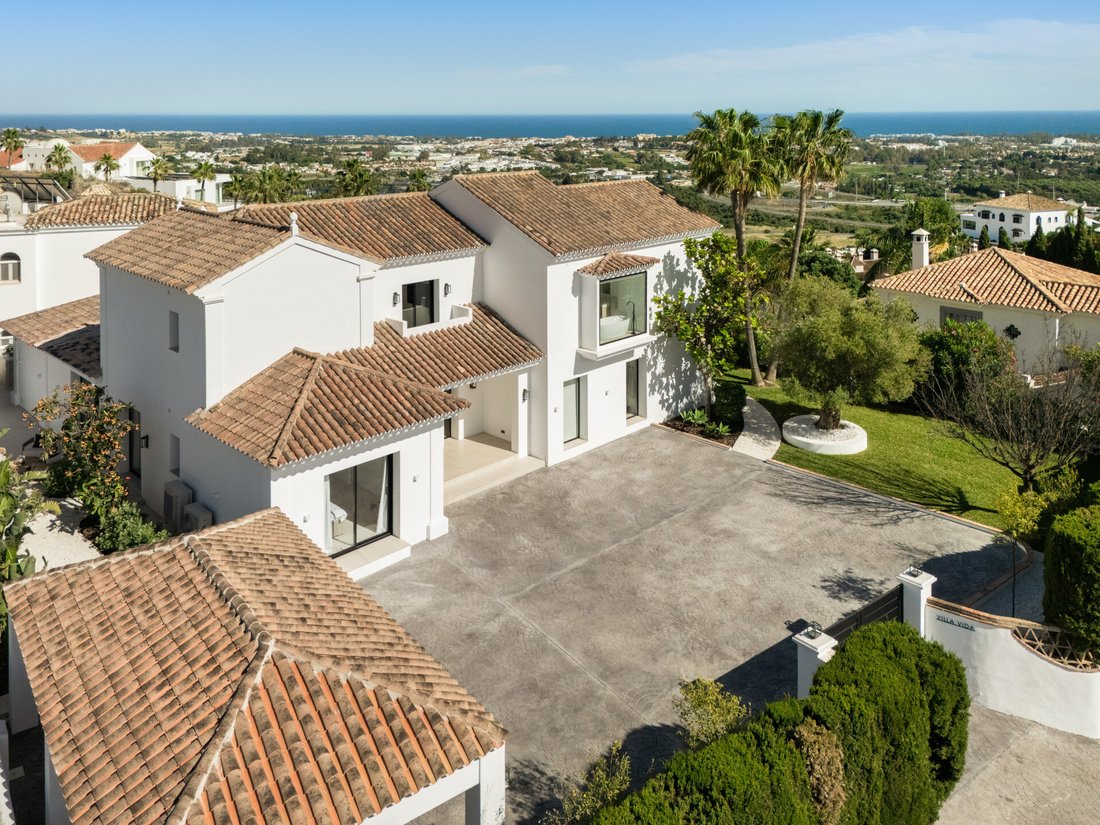 Villa in Benahavis, Andalusia, Spain 2 - 18411936
