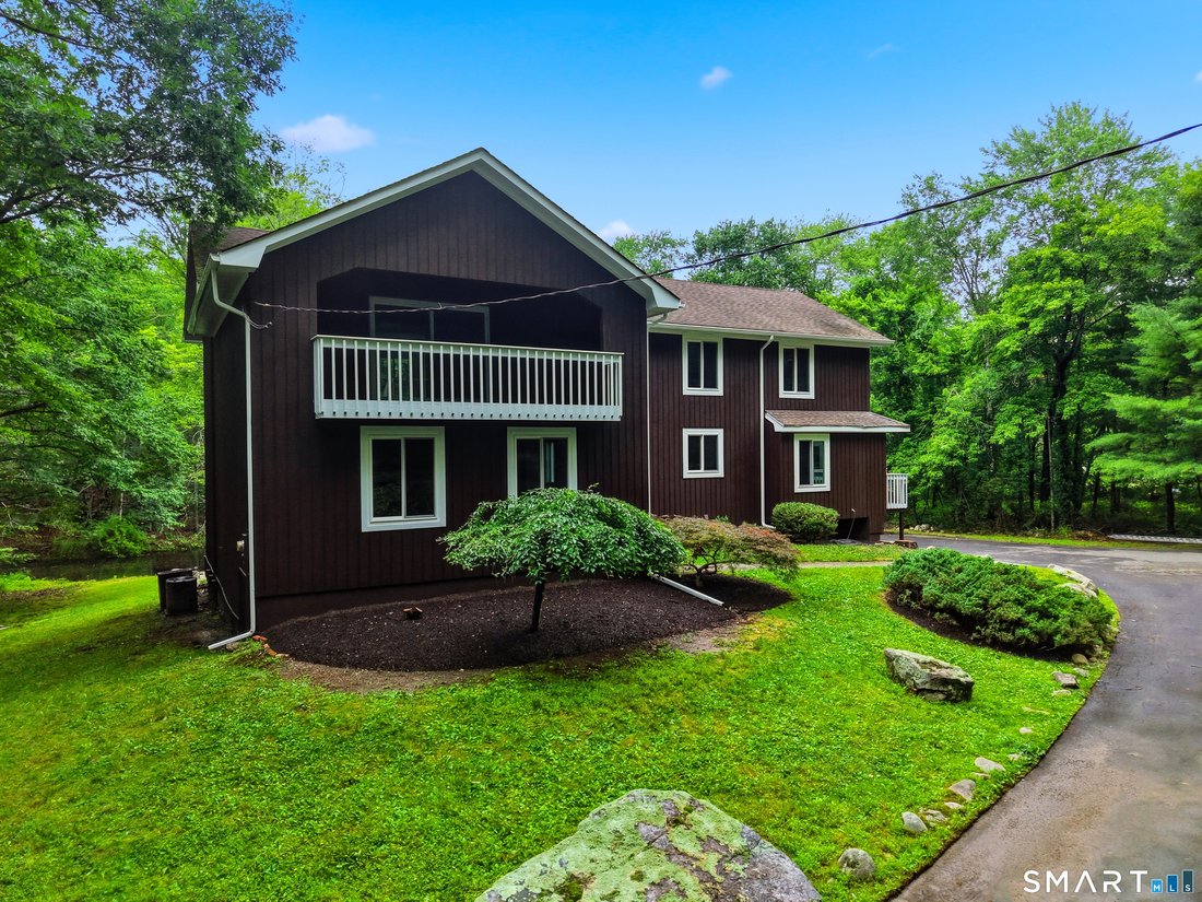 House in Weston, Connecticut, United States 2 - 18410978