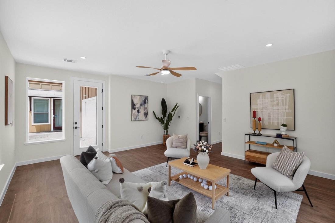 Condo in Austin, Texas, United States 3 - 18398646