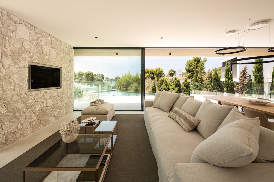 Villa in Portals Nous, Calvia, Balearic Islands 1 - 16042850