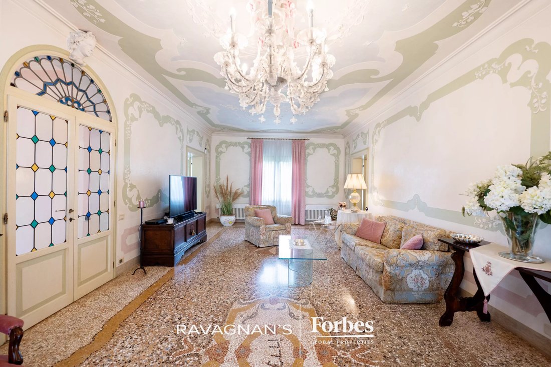 Villa in Preganziol, Veneto, Italy 5 - 18404526