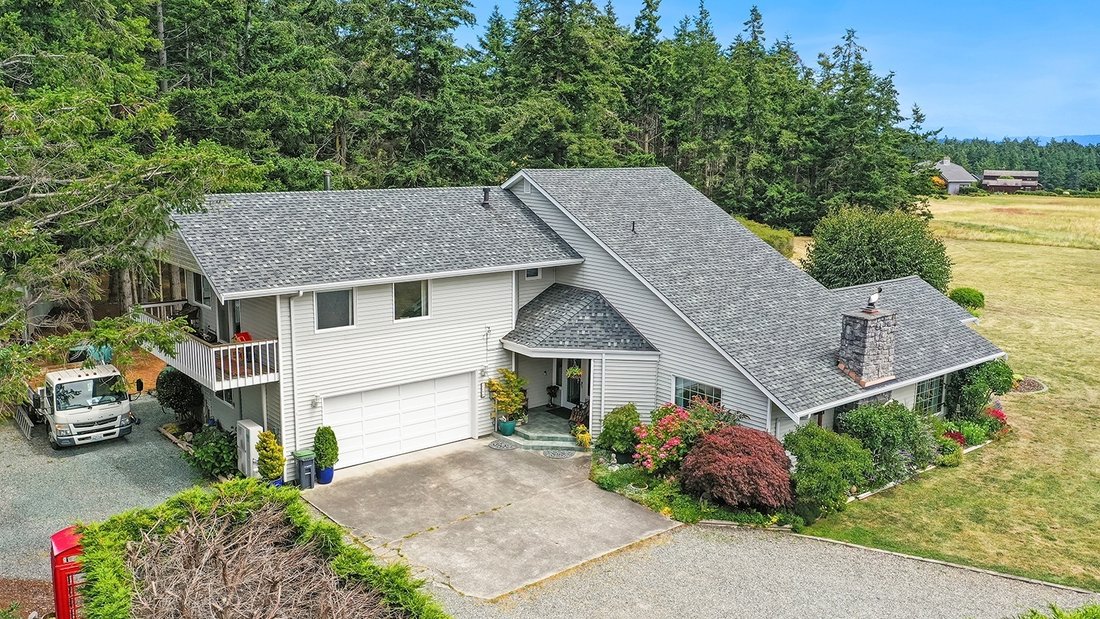 House in Coupeville, Washington, United States 2 - 18417649