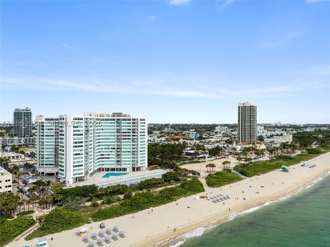 Condo in Miami Beach, Florida, United States 3 - 18416323