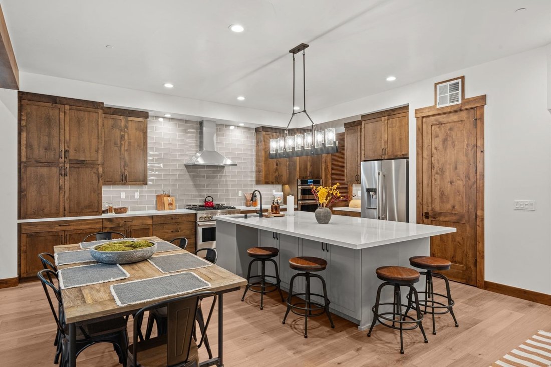 House in Truckee, California, United States 3 - 18419033