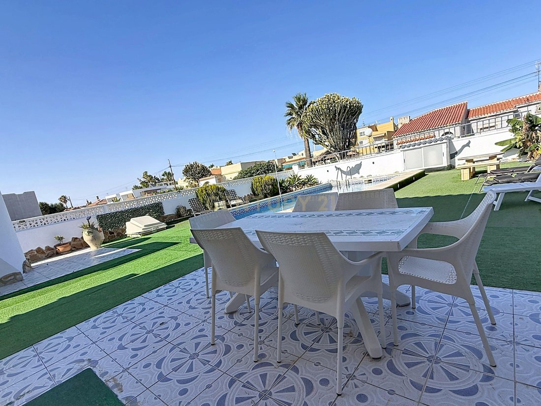 Villa in Torrevieja, Valencian Community, Spain 4 - 18411969
