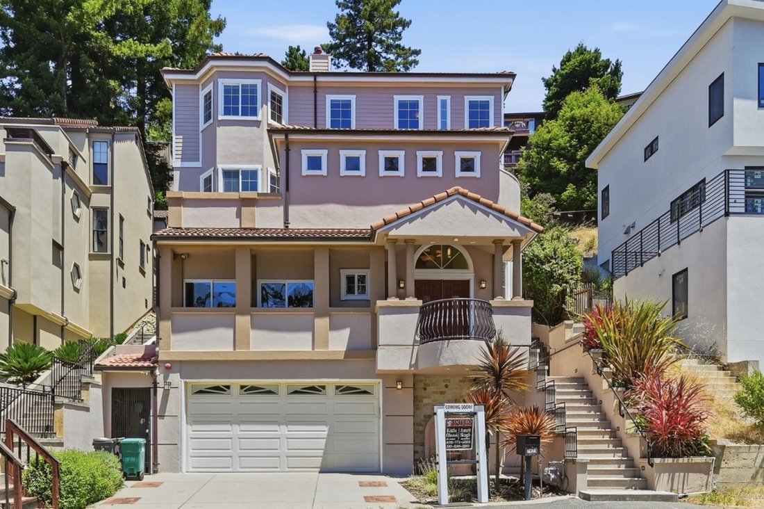 House in Oakland, California, United States 1 - 18407408