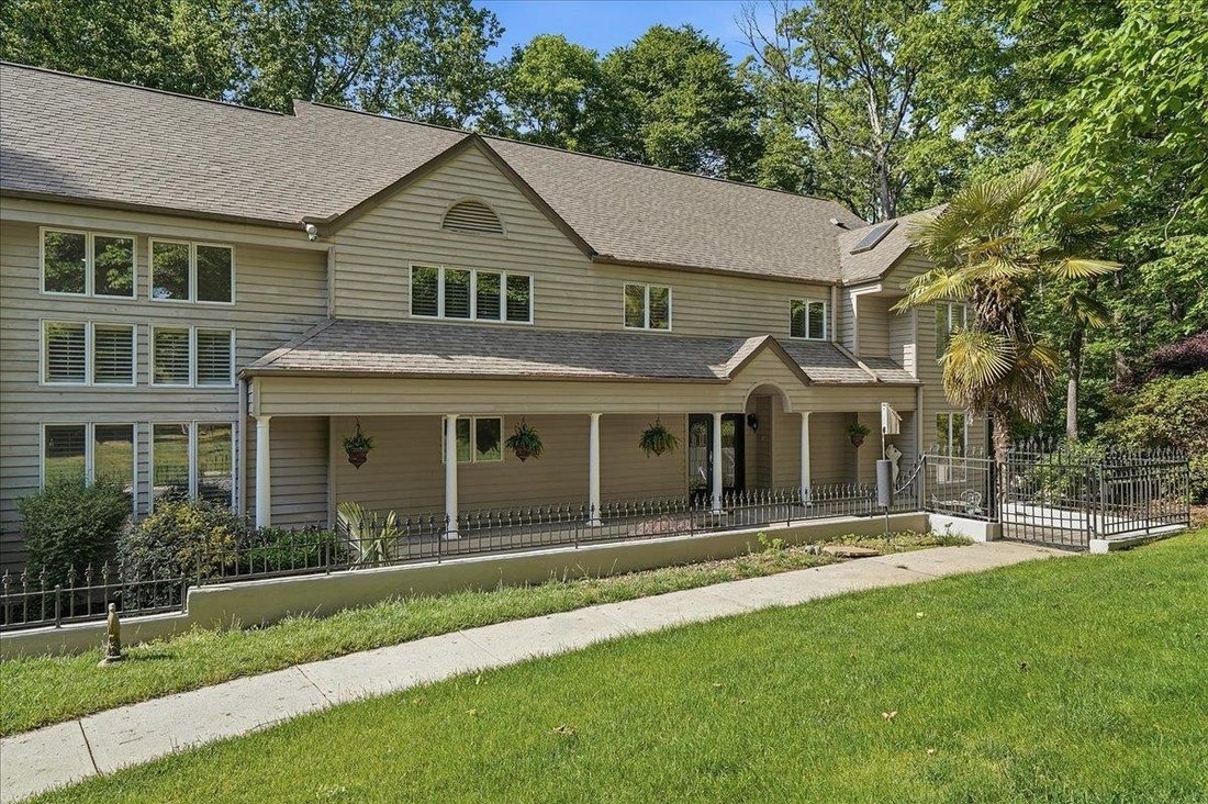 House in Spartanburg, South Carolina, United States 3 - 18406636