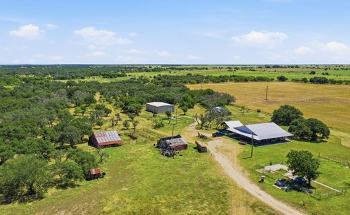 Farm Ranch in Hamilton, Texas, United States 1