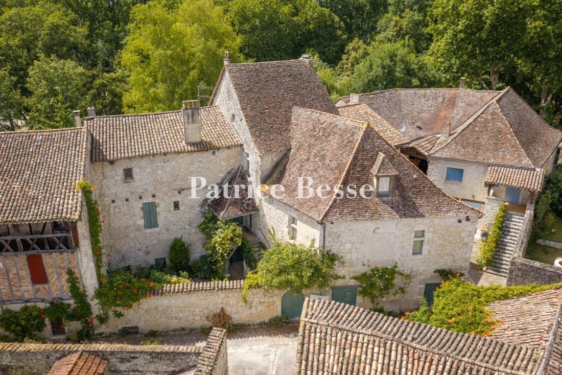 House in Issigeac, Nouvelle-Aquitaine, France 1 - 18340868