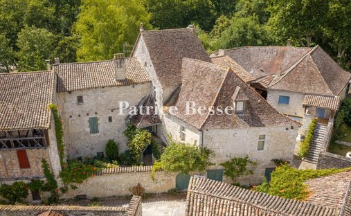 House in Issigeac, Nouvelle-Aquitaine, France 1