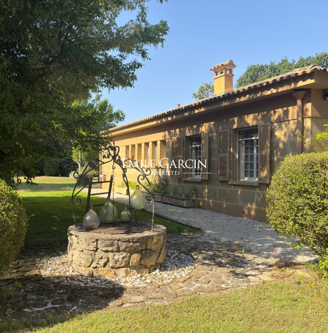 Villa in Granettes-Jauberte-Sainte Anne, Aix-en-Provence, France 2 - 18405248