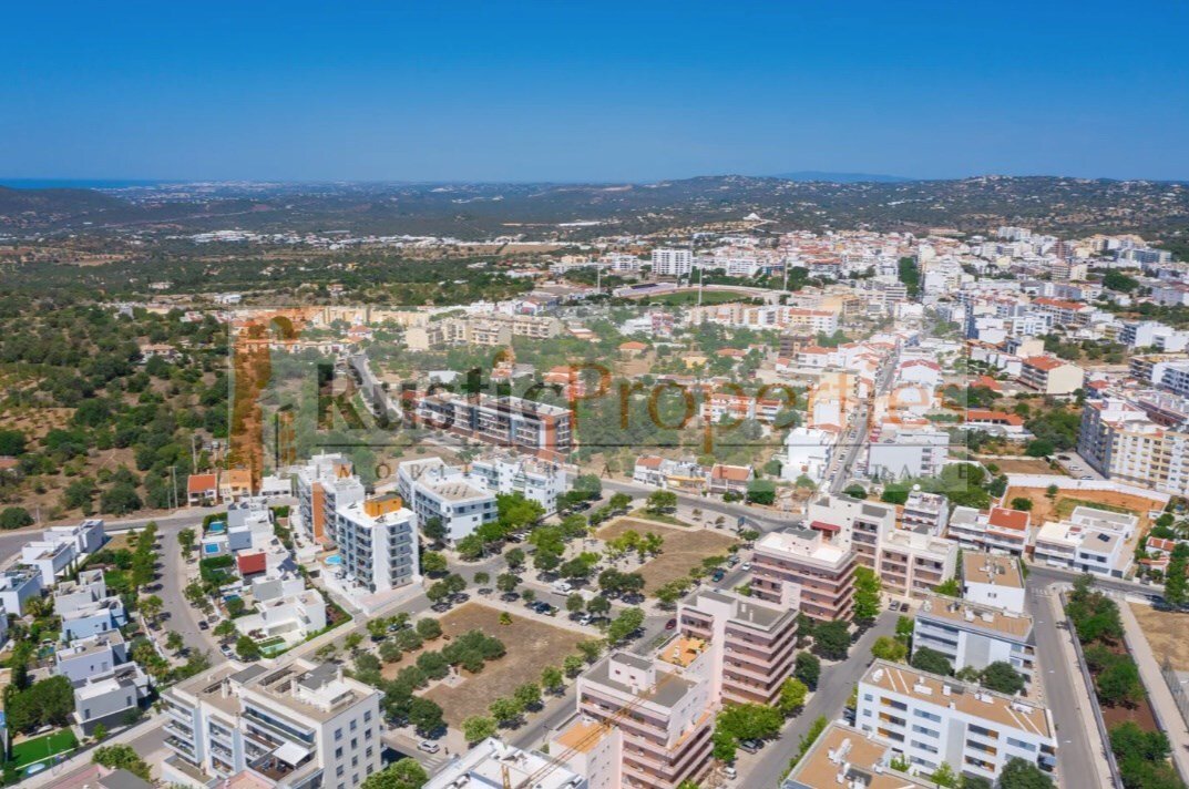 Land in Loule (Sao Clemente), Algarve, Portugal 1 - 18412373