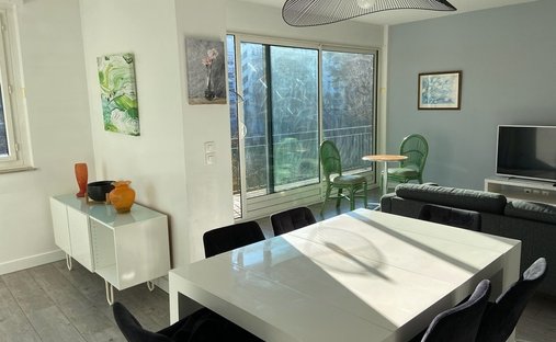 Apartment in La Plaine des Sablons, Neuilly-sur-Seine, France 1