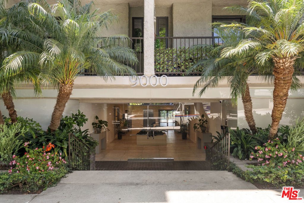 Condo in Los Angeles, California, United States 2 - 18407703