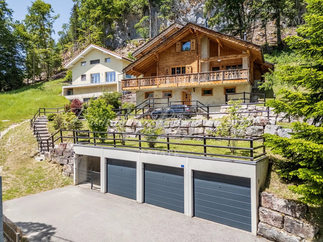 Chalet in Saint-Cergue, Vaud, Switzerland 2 - 18345319