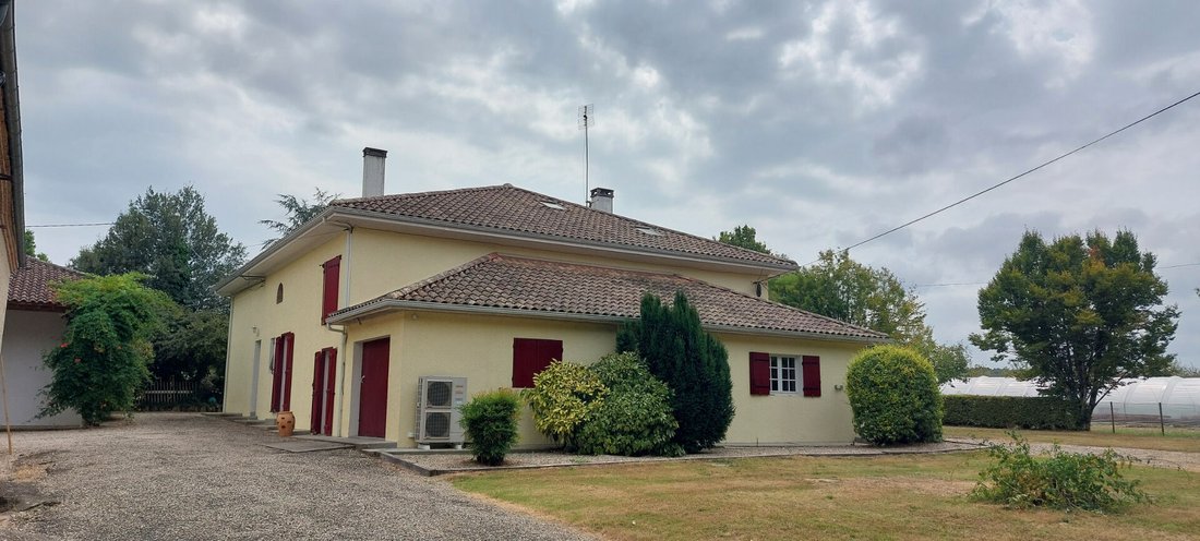 Villa in Grateloup-Saint-Gayrand, Nouvelle-Aquitaine, France 3 - 18405780