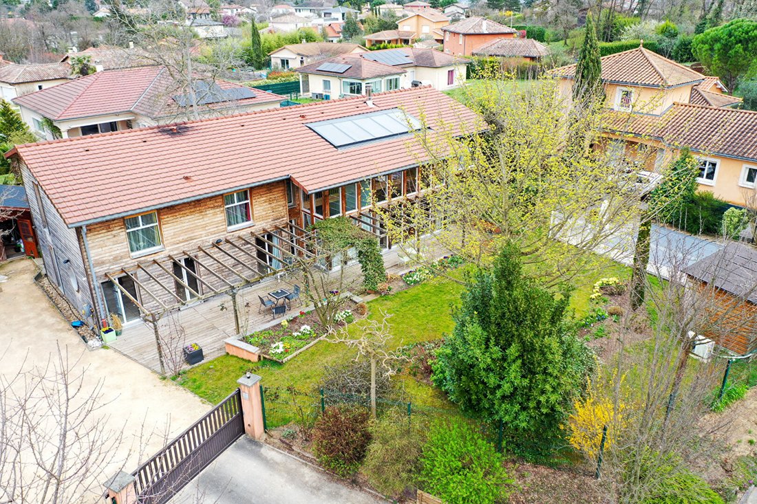 Villa in Neyron, Auvergne-Rhône-Alpes, France 1 - 18405911