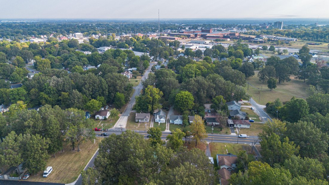 House in Paducah, Kentucky, United States 3 - 18419062