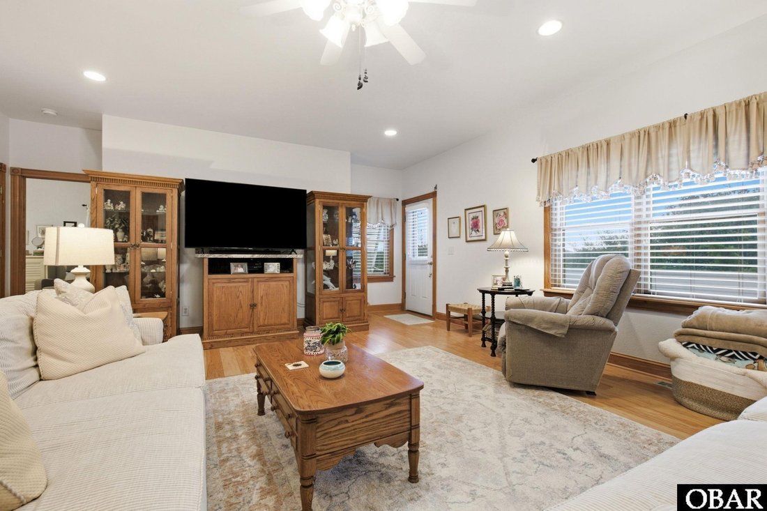 House in Avon, North Carolina, United States 5 - 18414399