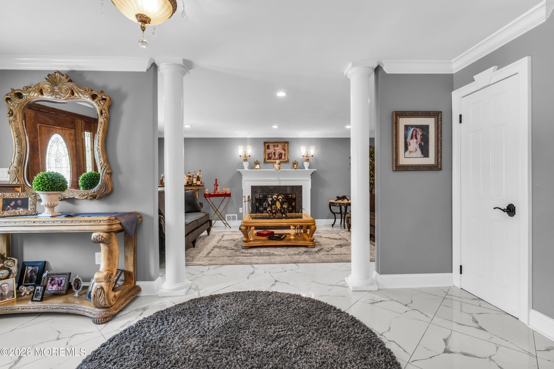 House in Hazlet, New Jersey, United States 4 - 18416207