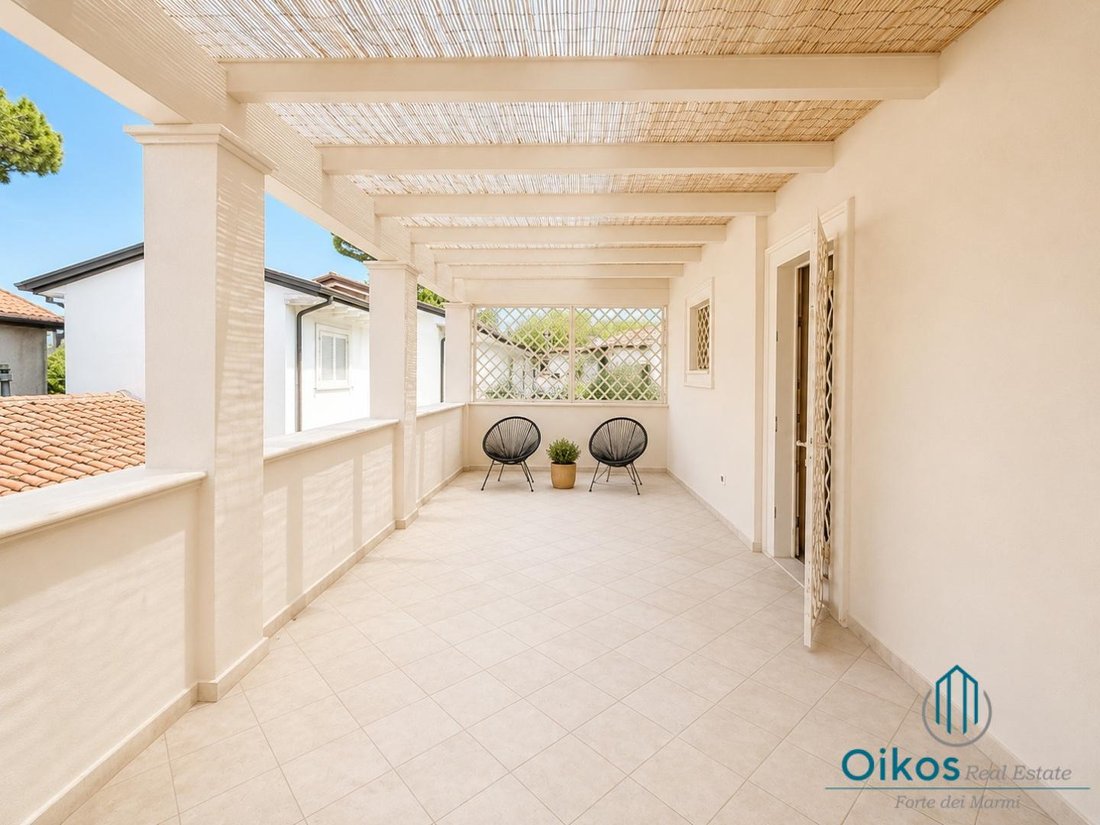 Villa in Vittoria Apuana, Forte dei Marmi, Tuscany 4 - 18407727