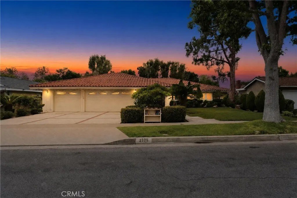 House in Santa Ana, California, United States 3 - 18046839