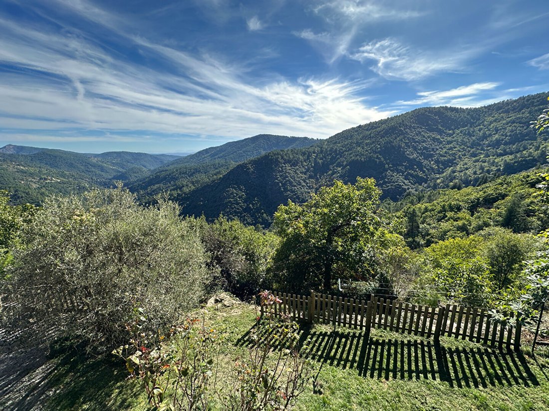 Villa in Saint-Andre-Lachamp, Auvergne-Rhône-Alpes, France 5 - 18405685