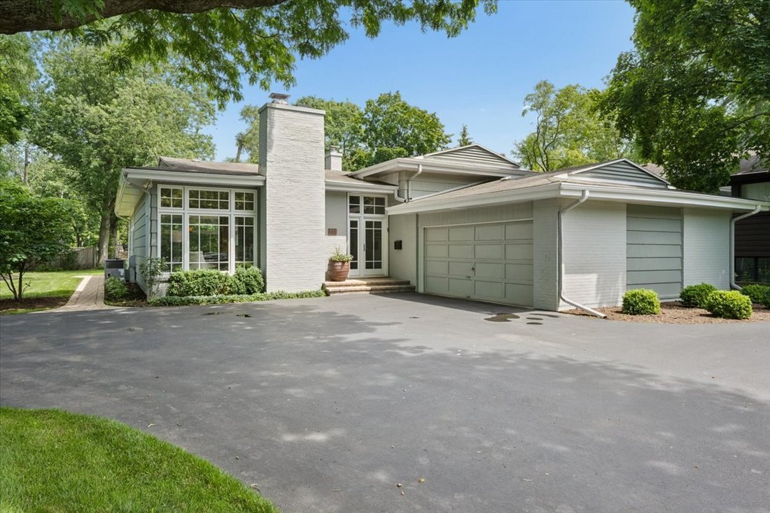 House in Glencoe, Illinois, United States 2 - 18412107
