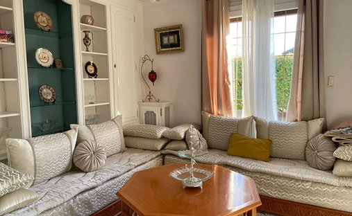 Villa in Bondy, Ile-de-France, France 1