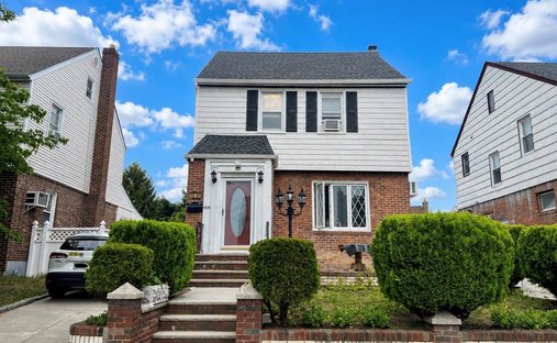House in New York, New York, United States 1