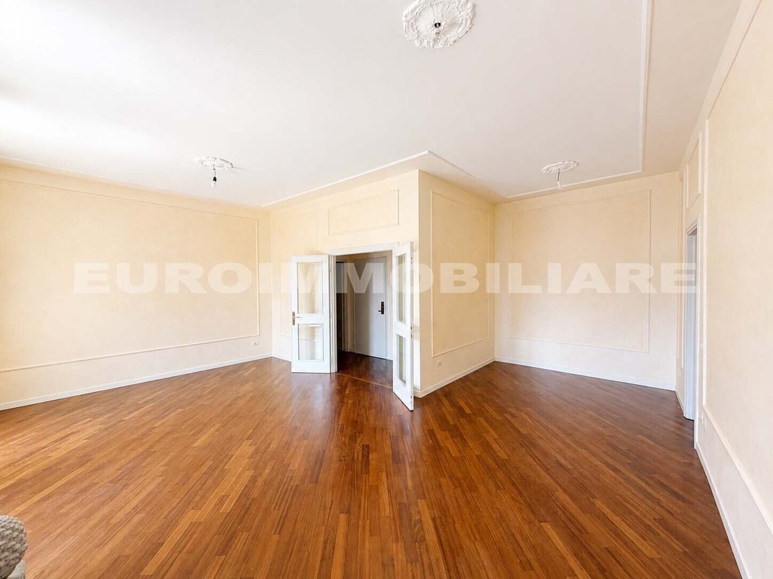 Apartment in Historic Center, Brescia, Lombardy 3 - 17061761