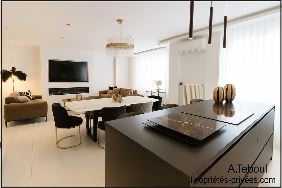 Apartment in Tête d'Or-Foch-Vitton, Lyon 6e Arrondissement, Lyon 4 - 18405331