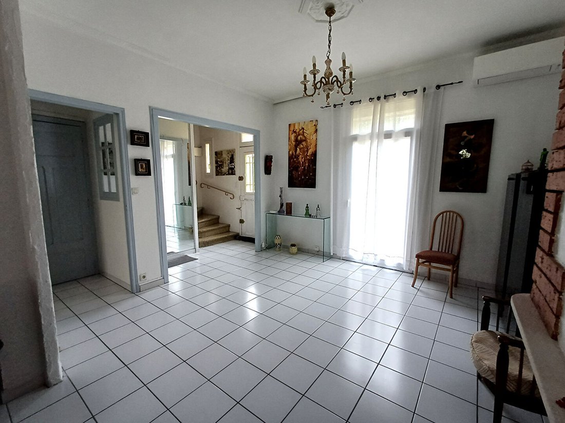 Villa in Les Platanes, Perpignan, France 5 - 18405934
