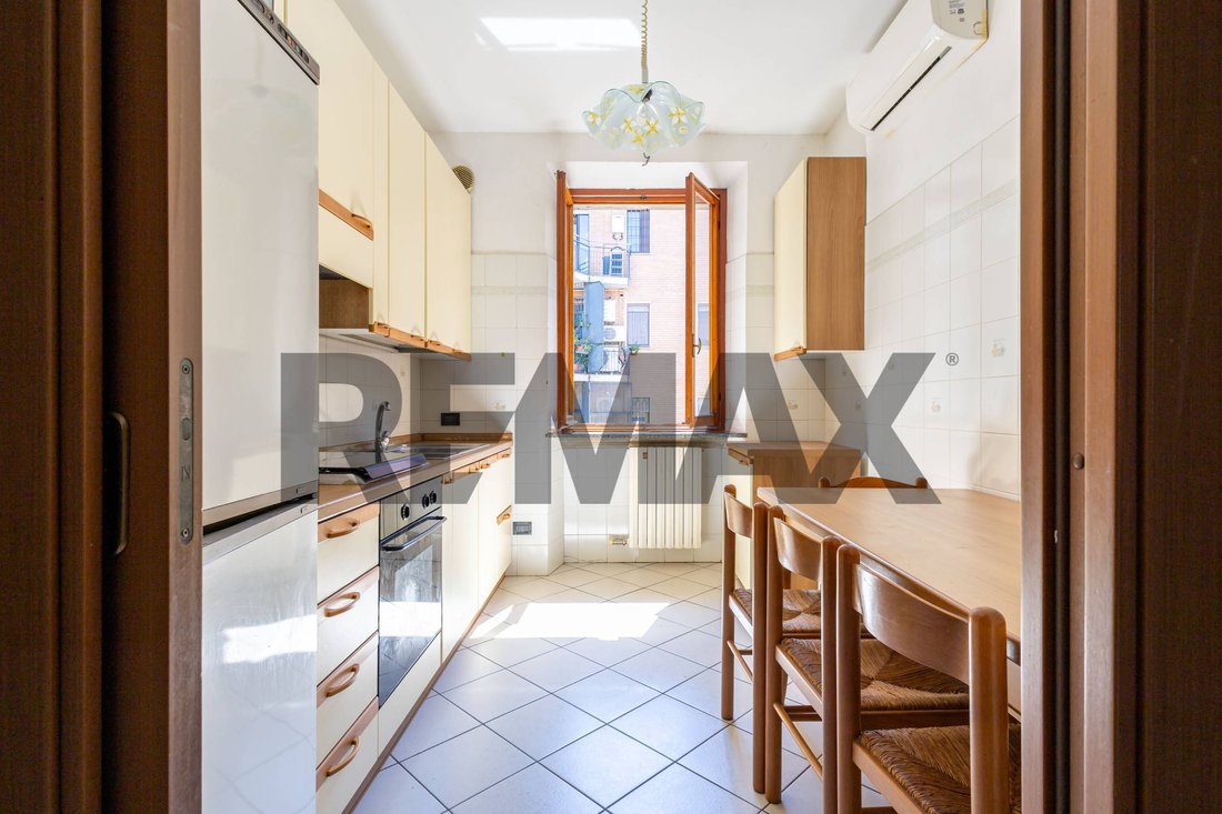 Apartment in Buenos Aires, Milan, Italy 5 - 18410230