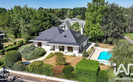 House in La Seille-Rive Gauche, Marly, France 1