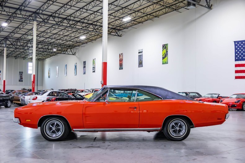 Coupe in Plainfield, United States 3 - 18410984