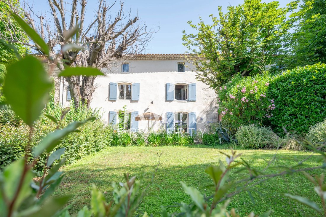 House in Saint-Rémy-de-Provence, Provence-Alpes-Côte d'Azur, France 2 - 18406745
