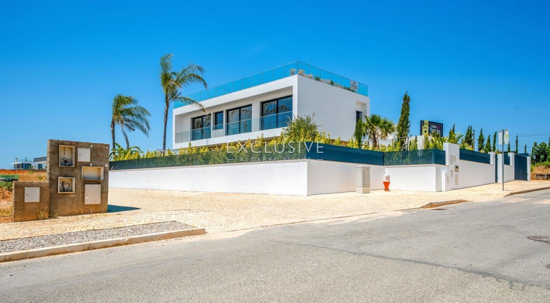 Villa in Alcantarilha, Algarve, Portugal 3 - 18404977