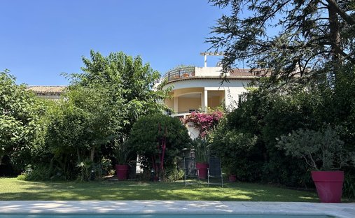 Maison à Avignon, Provence-Alpes-Côte d'Azur, France 1