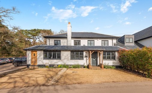 House in Newlands Corner, Guildford, England 1