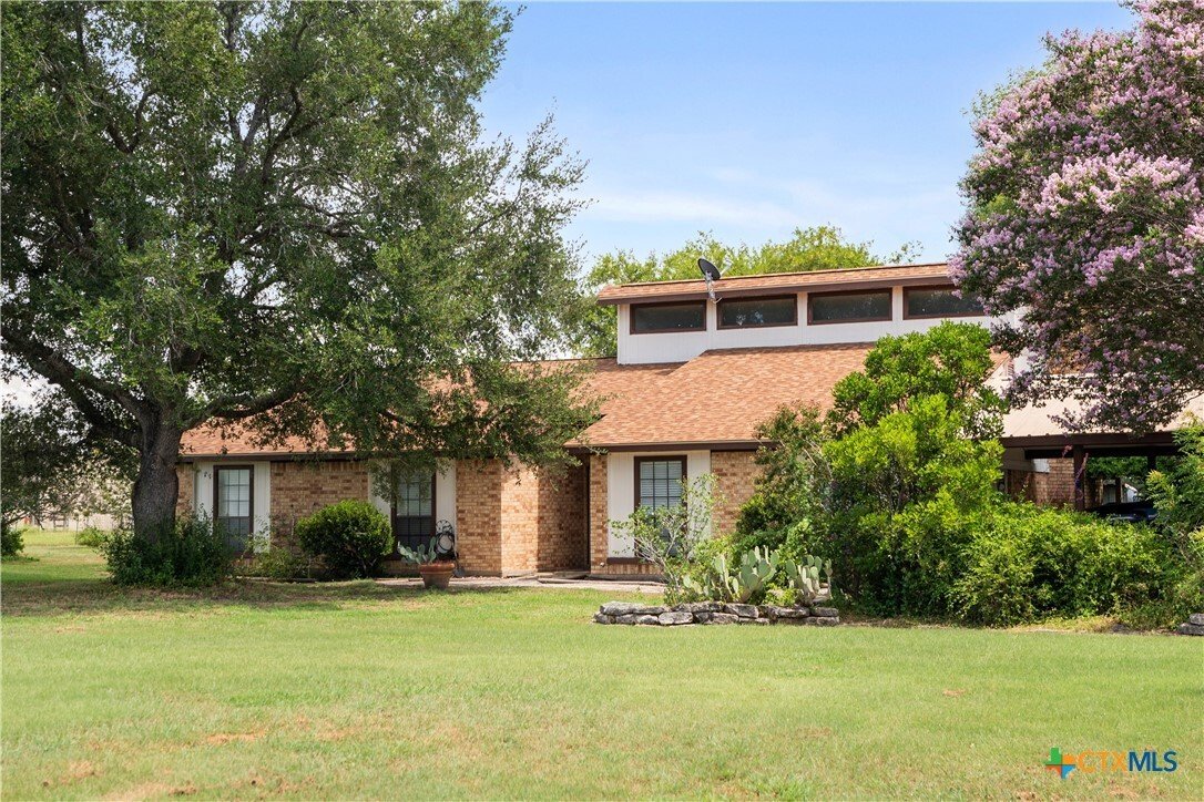 House in Seguin, Texas, United States 2 - 18406923